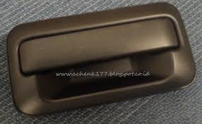 Handel pintu belakang mitsubishi kuda gls via modifikasi.com. I Love Otomotif Mengenal Jenis Handle Pintu Mitsubishi Kuda