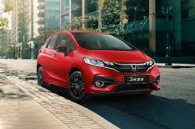 In former jazzes, the frontmost pillar was thick, making it hard to see out. New Honda Jazz 2021 Price Specs August Promotions Singapore