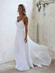 Pin By Jamie Lucchesi On Wedding Trendy Wedding Dresses Bohemian Style Wedding Dresses Wedding Dress Chiffon