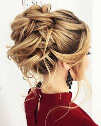 For this hair tutorial, the luscious beauty lets us in on her take on elegant chignon updo hairstyles for long hair, which in her case happens to be a fab twisted. 65 Long Bridesmaid Hair Bridal Hairstyles For Wedding 2020 Penteado Para Madrinha De Casamento Penteados Loiros Ideias De Penteado
