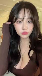 Image may contain: one or more people and closeup