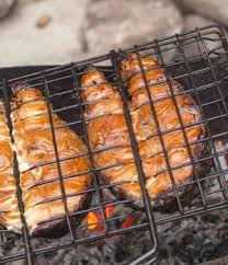 Lachs vom grill mit blauschimmelkäse in alufolie geschmort. Lachs Grillen Rezept Ideen Und Tipps Fur Die Zubereitung