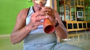 Serune kalee adalah instrumen tiup tradisional sejenis klarinet.alat musik ini terdapat di daerah pidie, aceh utara, aceh besar, dan aceh barat. Menjaga Tradisi Dengan Mencintai Alat Musik Tradisional Serune Kalee Regional Liputan6 Com