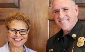 KPCC Radio News Anchor Steve Julian Has Died From Complications of Brain  Cancer: