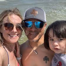 Any help with Navitas 10" display audio output?