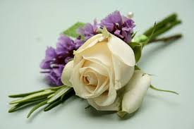 Traditional wedding wisdom says that blue is the requisite good luck shade for brides. Wedding Flowers In Season June Wedding Chwv