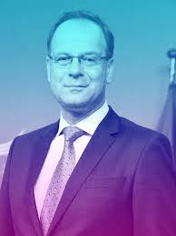 Tibor navracsics (born veszprém, hungary, 13 june 1966) is a hungarian lawyer and politician, who served as minister of foreign affairs and trade from june to september 2014. Tibor Navracsics B Creative