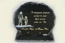 Il faut ensuite compter un prix par caractère gravé (par exemple, 2 € par caractère). Plaques Funeraires Gravees Plaque Funeraire Personnalisee Chez Pierrepolie Magasin Funeraire