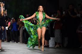 I can't believe it's been 24 years since the release of selena. Jennifer Lopez Closes The Versace Show In Her Iconic Grammys Dress Vogue