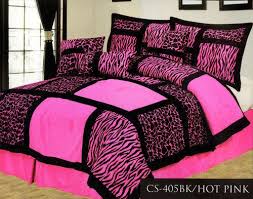 Awesome Pink Black Animal Print Bed Set Tara Would Love This Zebra Bedding Pink And Black Bedding Comforter Sets