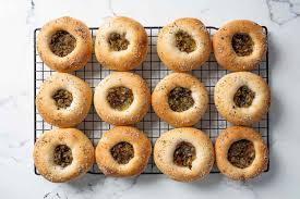 I Tried 7 Store-Bought Bagels & There'S Only One I'D Buy Again