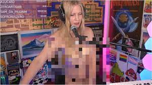 Nude' Twitch streamer starts another new meta by pixelating herself -  Dexerto