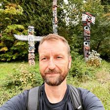The final day of our Math 100 celebration kicked off with opening remarks  from UBC Dean of Science, Mark MacLachlan, and @nserc_crsng President,  Alejandro Adem. This was followed by two insightful historical
