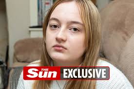 Shopgirl, 16, 'hidden' in Versace store stockroom for refusing to wear  make-up