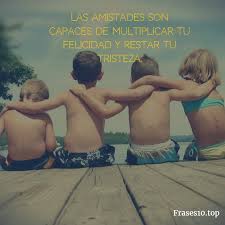 Frases de amistad que representan el verdadero sentimiento mediante lazos que podemos tener las personas que valoramos el afecto y el ser fiel en los valores sin importar el dinero ni las cuestiones materiales sino los hechos que vas viendo a lo largo de la vida. Frases Para Amigos Y Amigas Cortas Frases10 Top