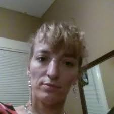 Donna Kasinger's Instagram, Twitter & Facebook