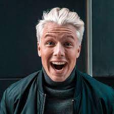 Faren slet med å få kontakt med datteren. Herman Flesvig Facebook