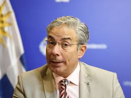 Ciudadanos insta a Robert Silva a dejar la ANEP y postularse para la  Presidencia