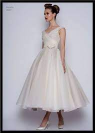 Bis zu 30% reduziert entdecke feminine etuikleider für einen eleganten & classy auftritt! Hochzeitskleid Halblang Valentins Day Kleider Hochzeit Hochzeit Kleidung Hochzeitskleid
