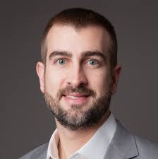 Dr. Fernando Krebs Rodrigues Otorrino, Cirurgião cranio-maxilo-facial,