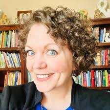 Stephanie Tank's Instagram, Twitter & Facebook