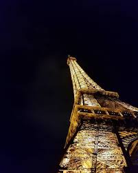 에펠탑으로 대표되는 파리는 유명한 관광지들이 너무나도 많지만, 그중에서도 파리 여행자들이 사랑하는 가장 대표적인 명소들을 모아보았다. Pin On Travel