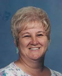 Vicki Bauer's Instagram, Twitter & Facebook