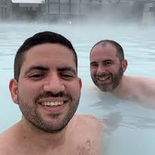 Robie & Eric 👬🏻💙💛 (@robie.and.eric) • Instagram photos and videos