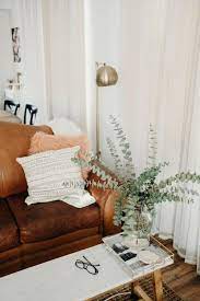 Pin By Catie Grant On H O M E Small Room Design Living Room Remodel Home Decor Accessories