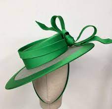 Green And Mesh Hat Fancy Hats Elegant Hats Beautiful Hats