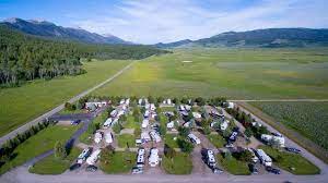 Access 373 trusted reviews, 111 photos & 99 tips from fellow rvers. Redrock Rv And Camping Park Island Park Id Foto S Reviews En Prijsvergelijking Tripadvisor
