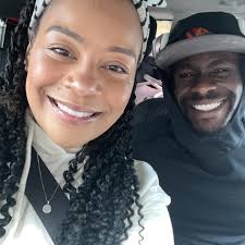 Angelique Powell and Willie Short's Wedding Website