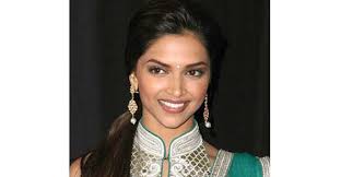10 Hairstyles With Churidar Kameez To Notch Up Your Style Quotient