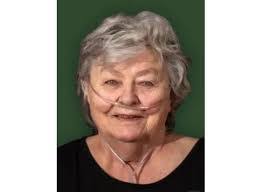 Kara Padgett's Instagram, Twitter & Facebook