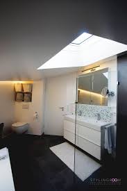 Badezimmer In 2020 Innenarchitektur Architektur Innenarchitektur Fliesen Teppich
