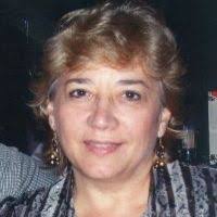 Linda Rump's Instagram, Twitter & Facebook