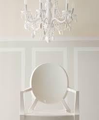 Come learn 5 important characteristics of but is benjamin moore 'simply white' for everyone?? Slipper Satin Loveisabella