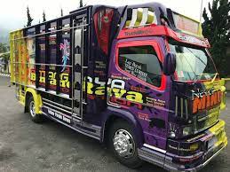 Ada tidak versi truk fuso , secara tampilan keren banget ,memakai warna kuning dengan model bak berbeda. Super Keren Modifikasi Truk Canter Di Karoseri Bak Truk Irsyad Putra Jual Bak Truk