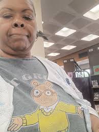 I'm searching for articles/resources for improving relationships between  librarians and archivists working in the same institution. Especially  integrating their work for better collaboration and developing a collegial  relationship. Any ideas/advice ...