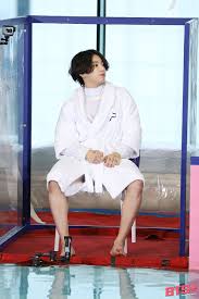 Maybe you would like to learn more about one of these? Magician Jungkook Entertains Bts With A New Magic Trick Kissasian