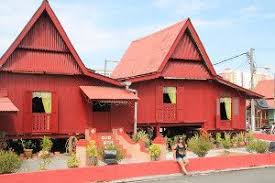 Jun 26, 2021 · ahli parlimen beluran itu berkata demikian kepada pemberita selepas majlis penyerahan sumbangan bakul makanan untuk 200 ketua isi rumah di kampung maidan, sugut dekat sini hari ini. Tempat Menarik Bersejarah Muzium Mercu Tanda Di Melaka