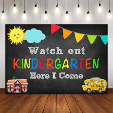 Jul 04, 2021 · das geht am besten vor dem kindergarten, weil die straße dort am breitesten ist. Uhr Heraus Kindergarten Foto Hintergrund Fur Fotografie Kinder Faust Tag Von Schule Hintergrund Kindergarten Schule Bus Sun Cloud Background Aliexpress