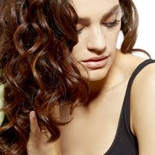 Blowout Hair in 5 Minutes