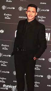 Alexis sanchez require alexis sanchez's friends to be honest in purpose, honest in speech, as well as in money affairs.alexis sanchez's greatest weakness lies in the way alexis sanchez treat others. 420 Alexis Sanchez Ideas Ø±ÙŠØ§Ø¶ÙŠ Ø¨ÙˆØ±Ù†Ù…ÙˆØ« Ø£Ø³ØªÙˆÙ† ÙÙŠÙ„Ø§