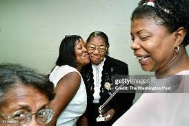 Carolyn Seibert's Instagram, Twitter & Facebook