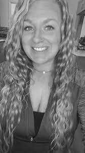 Ashley Gentner's Instagram, Twitter & Facebook