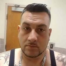 I am 37 years old, single, I am a high school teacher. 👋🙂 I need  friendship........ Threads.💕