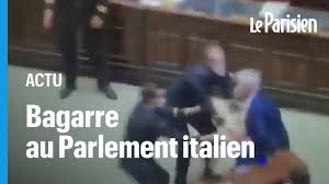 1,739 likes · 1 talking about this. Bagarre En Plein Parlement Italien Autour De L Application Du Pass Sanitaire Youtube