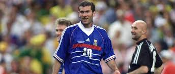 The 3,875 km (2,408 mi) race was composed of 21 stages and a prologue. Votre Meilleur Bleu De L Histoire 1er Equipe De France Zinedine Zidane Elu Meilleur Joueur De L Histoire France Football