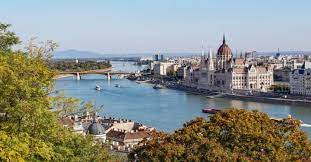 É verdade que budapeste não é uma cidade tão de conto de fadas quanto praga, mas o que diferencia os viajantes dos turistas é a capacidade. Hungria O Que Fazer Em Budapeste Em 1 Dia Diario De Turistadiario De Turista